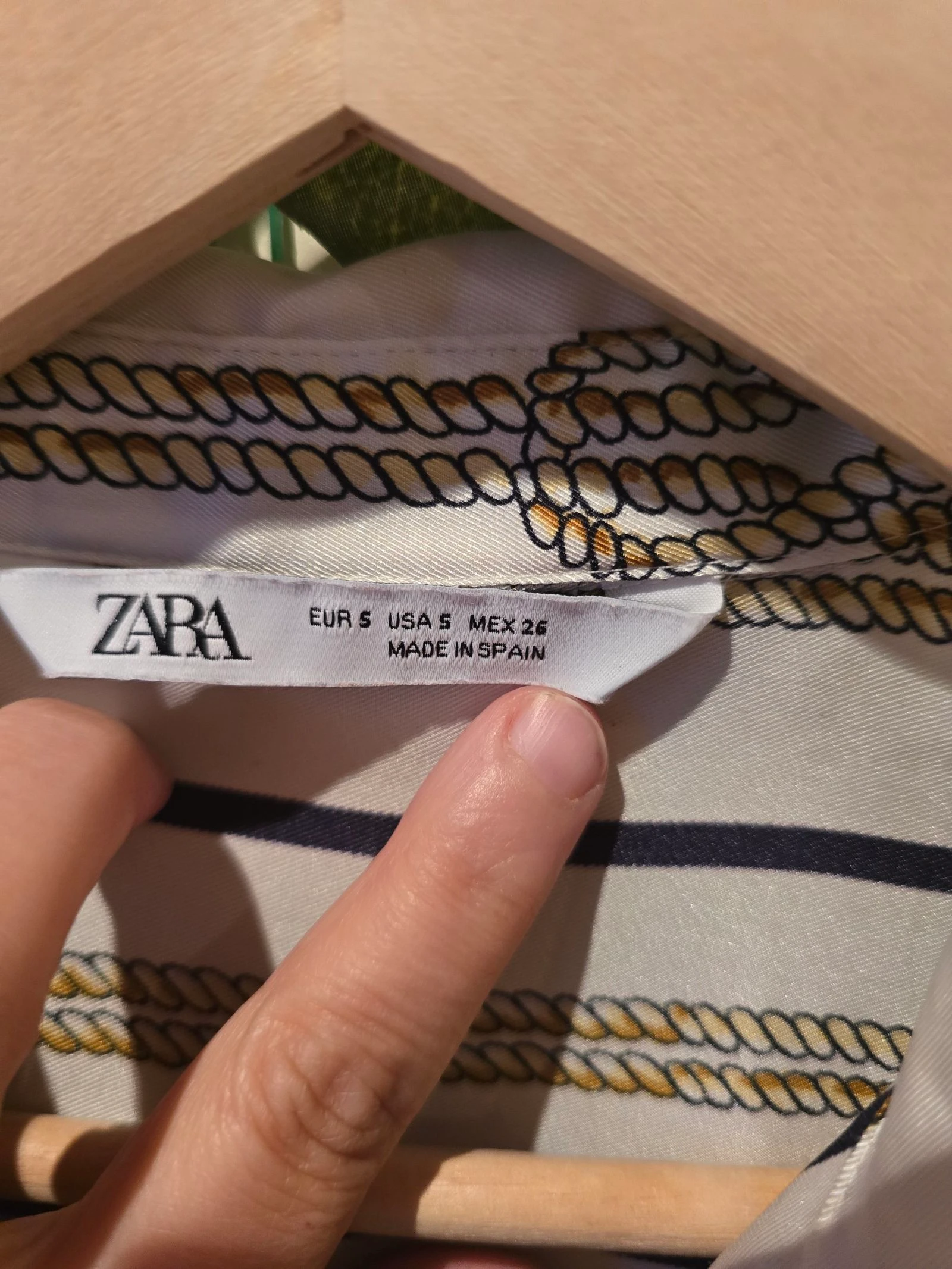 Oversized shirt in zeemansstijl met knopen van Zara-maat S – photo 4